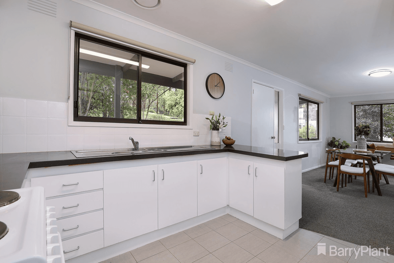 22 Glen Road, COCKATOO, VIC 3781