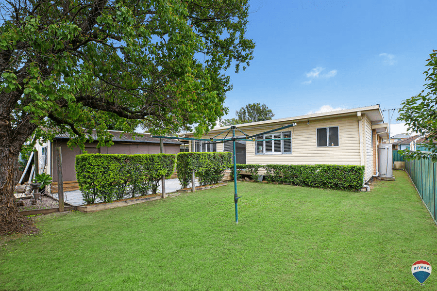 18 TUMBRIDGE CRESCENT, CAMBRIDGE PARK, NSW 2747