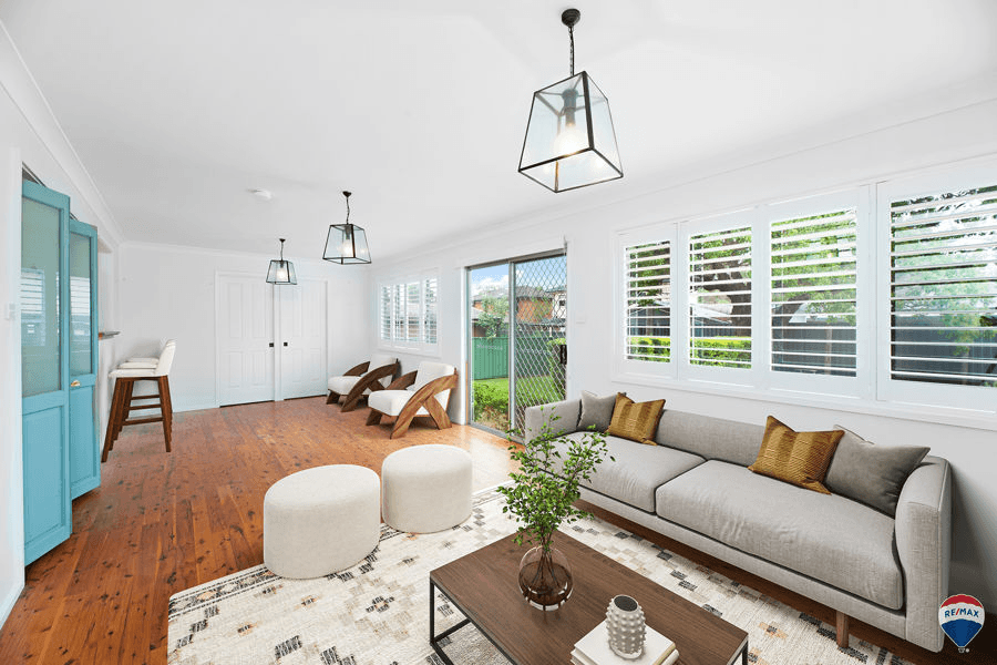 18 TUMBRIDGE CRESCENT, CAMBRIDGE PARK, NSW 2747