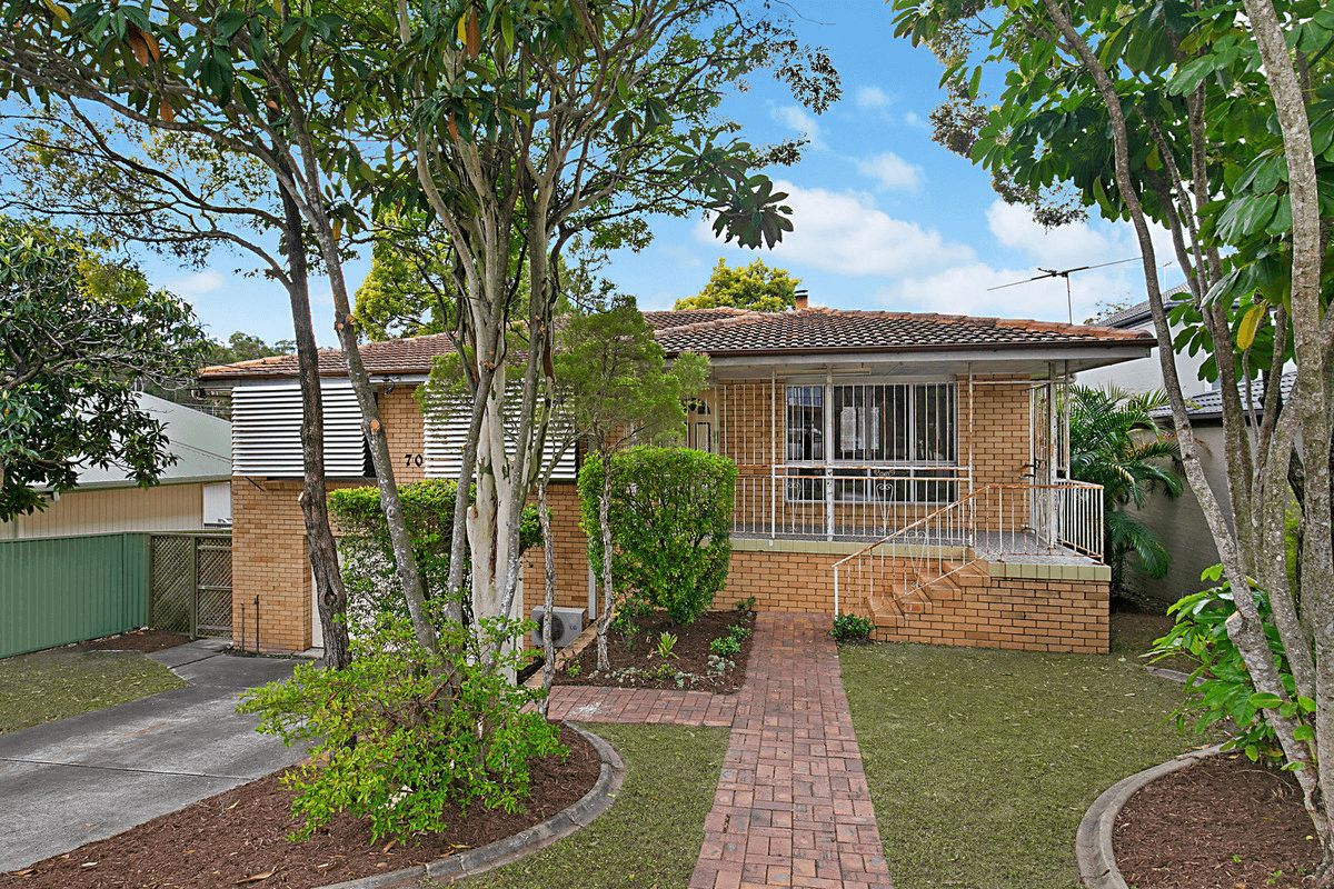 70 Capella Street, Coorparoo, QLD 4151