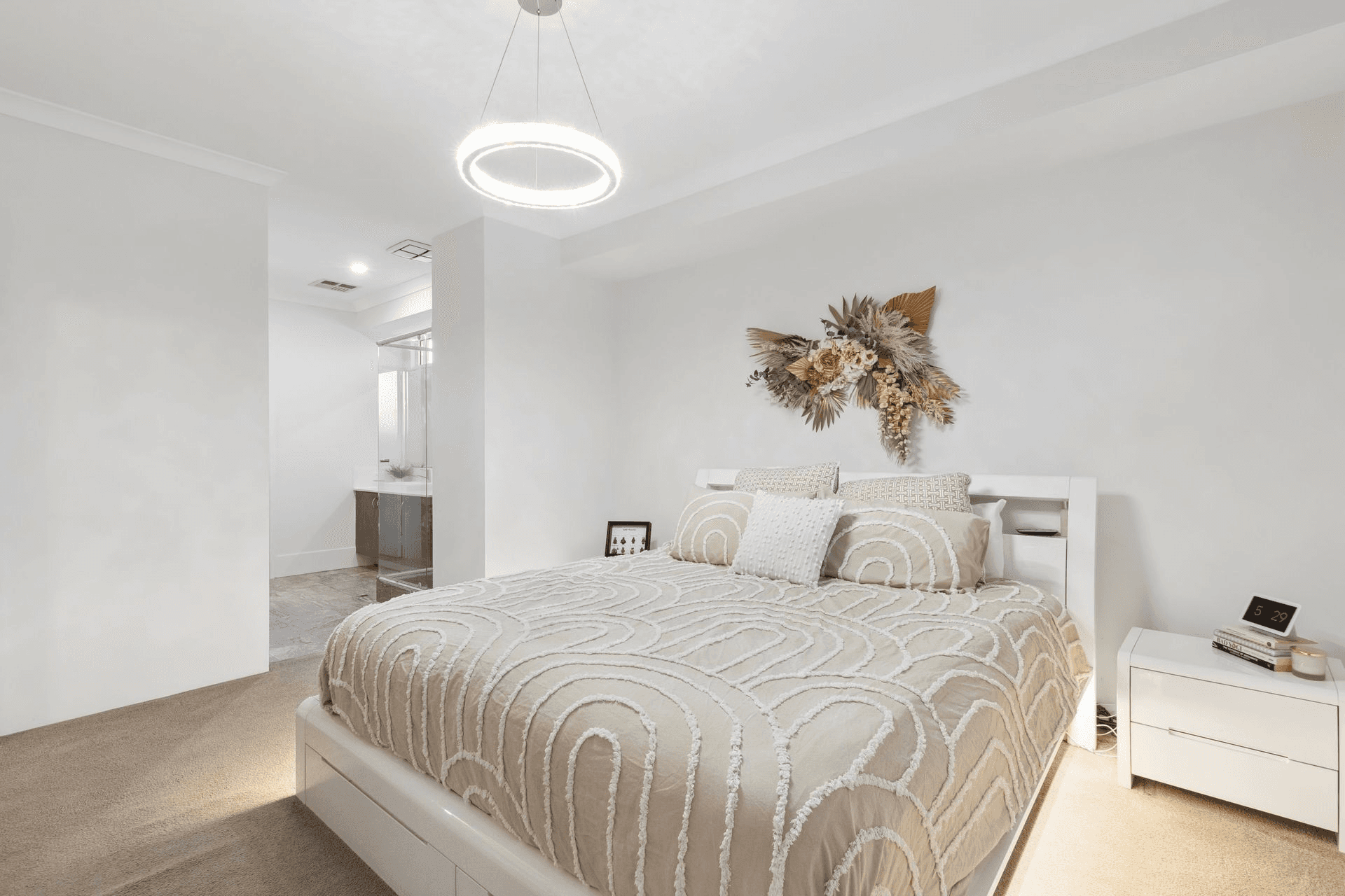16 Hertford Street, Caversham, WA 6055