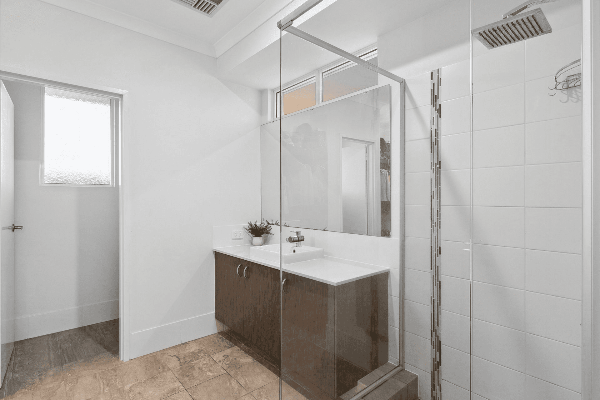 16 Hertford Street, Caversham, WA 6055