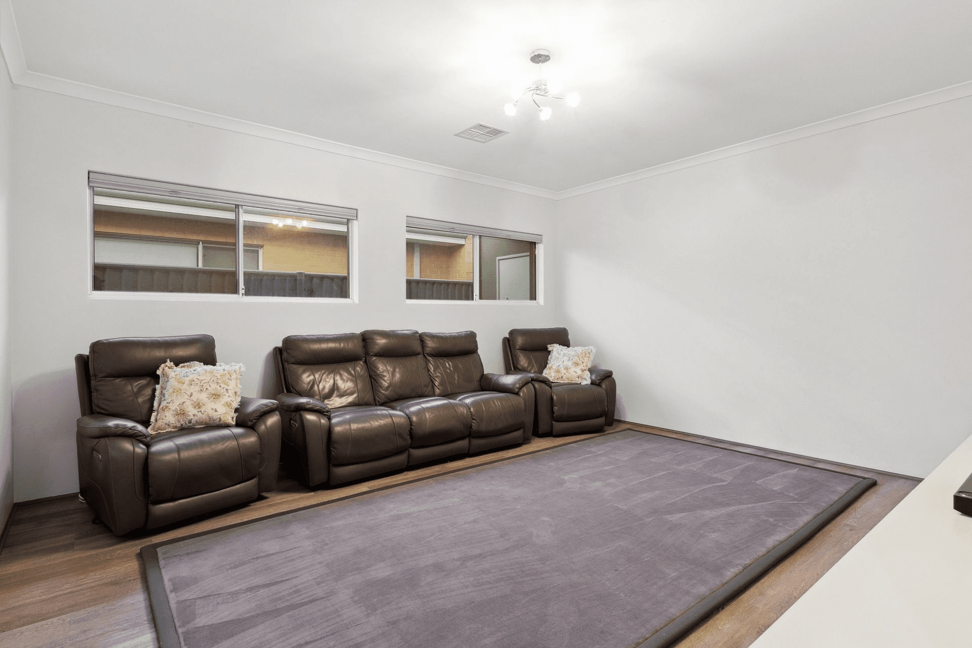 16 Hertford Street, Caversham, WA 6055
