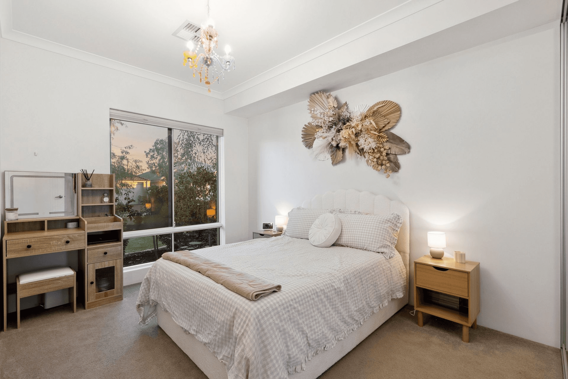 16 Hertford Street, Caversham, WA 6055