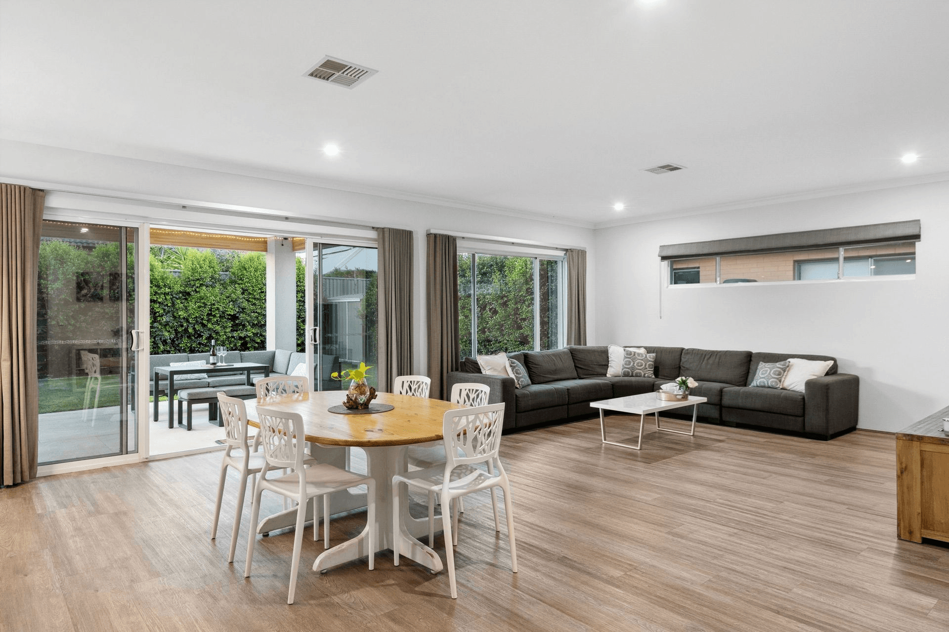 16 Hertford Street, Caversham, WA 6055