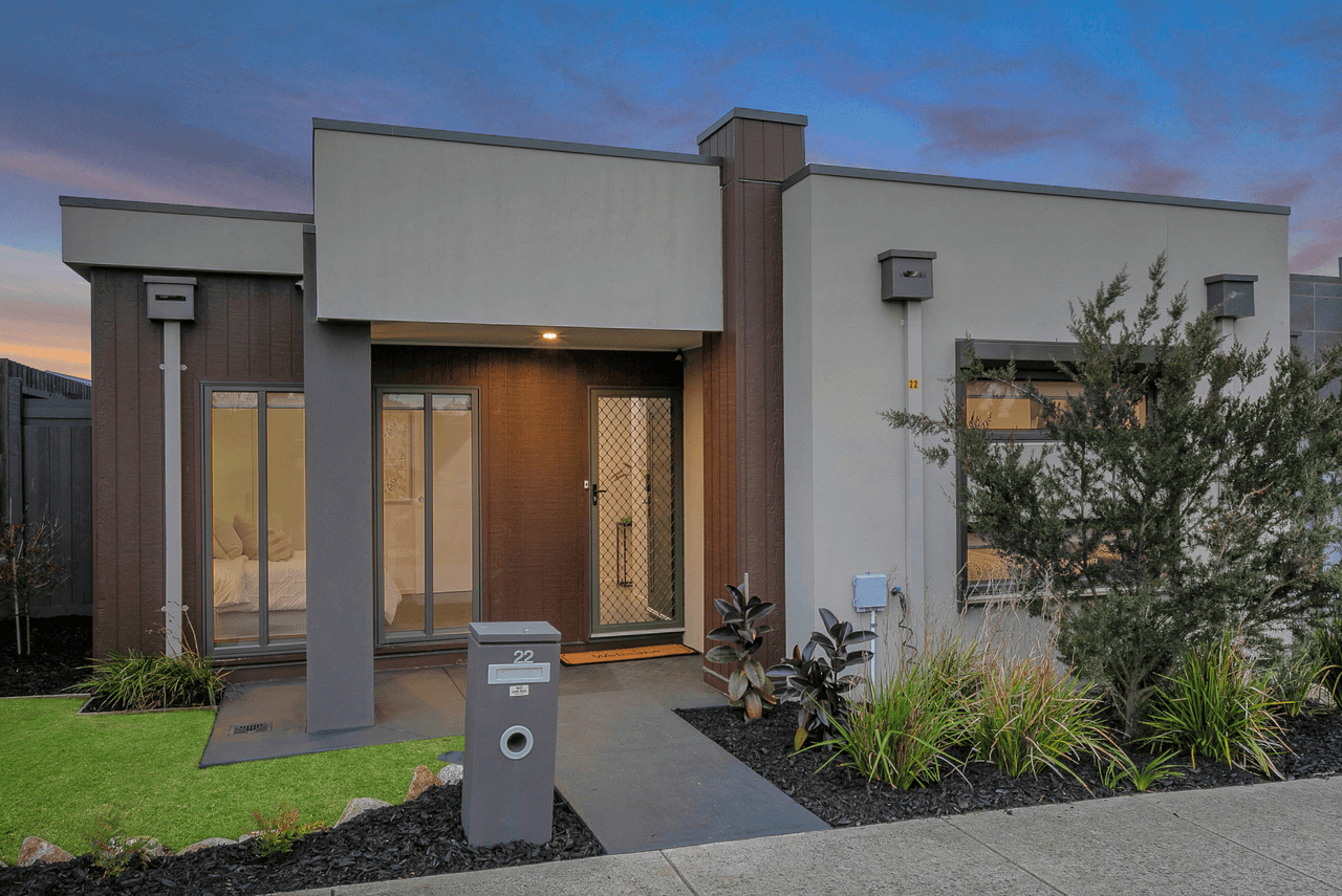 22 O'Brien Parade, PAKENHAM, VIC 3810