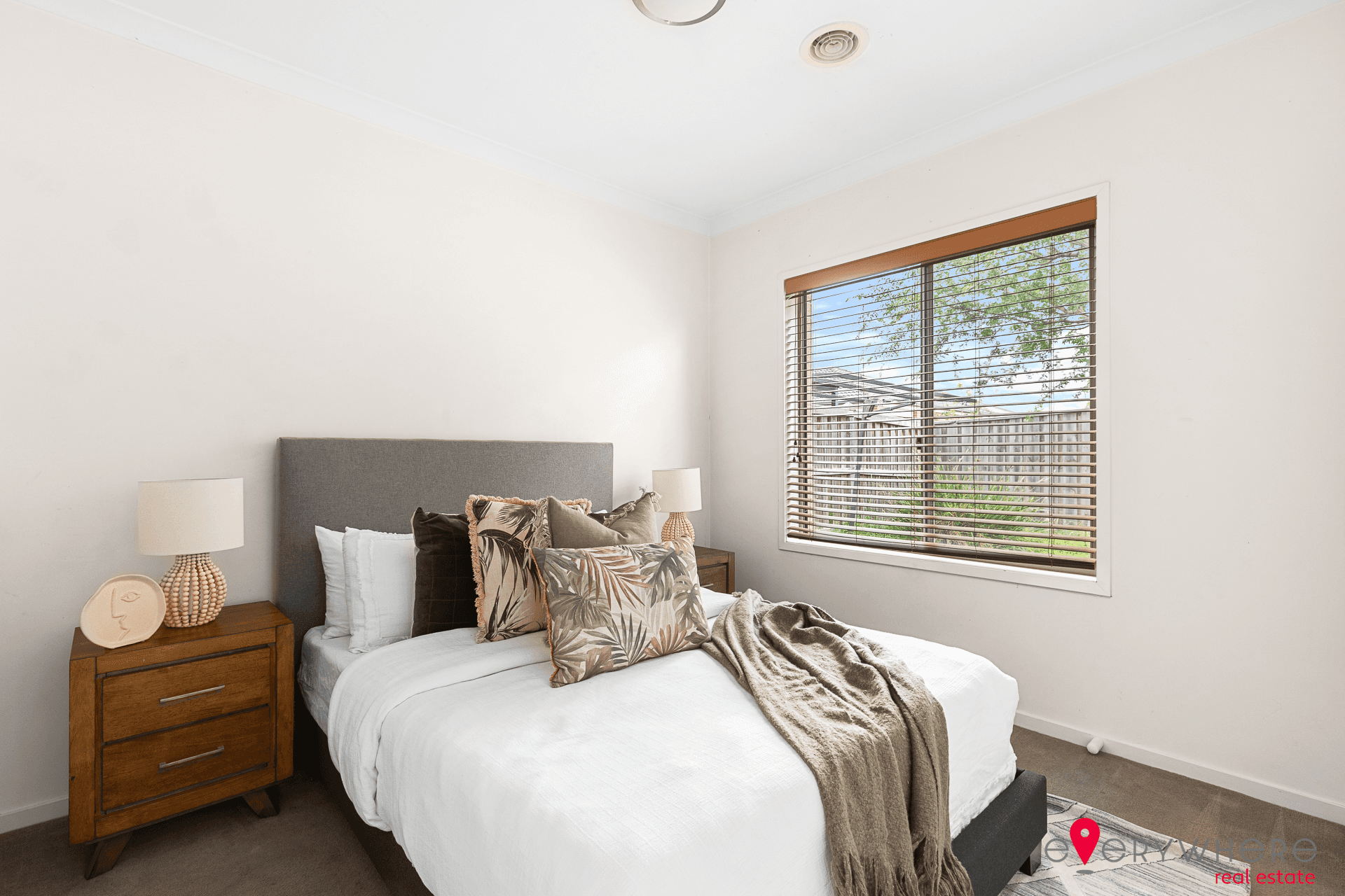 24 Casino Parade, POINT COOK, VIC 3030