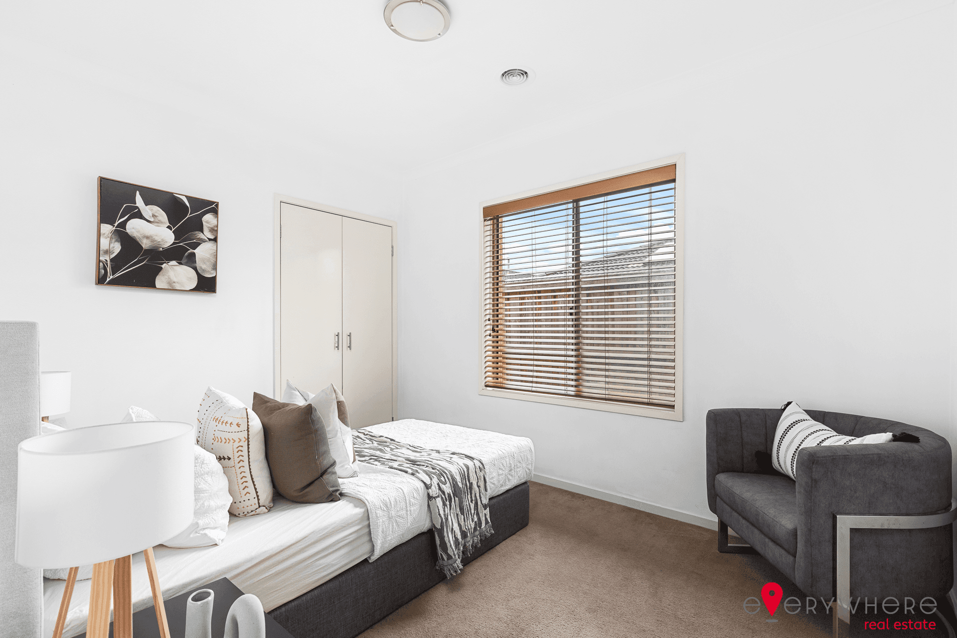 24 Casino Parade, POINT COOK, VIC 3030