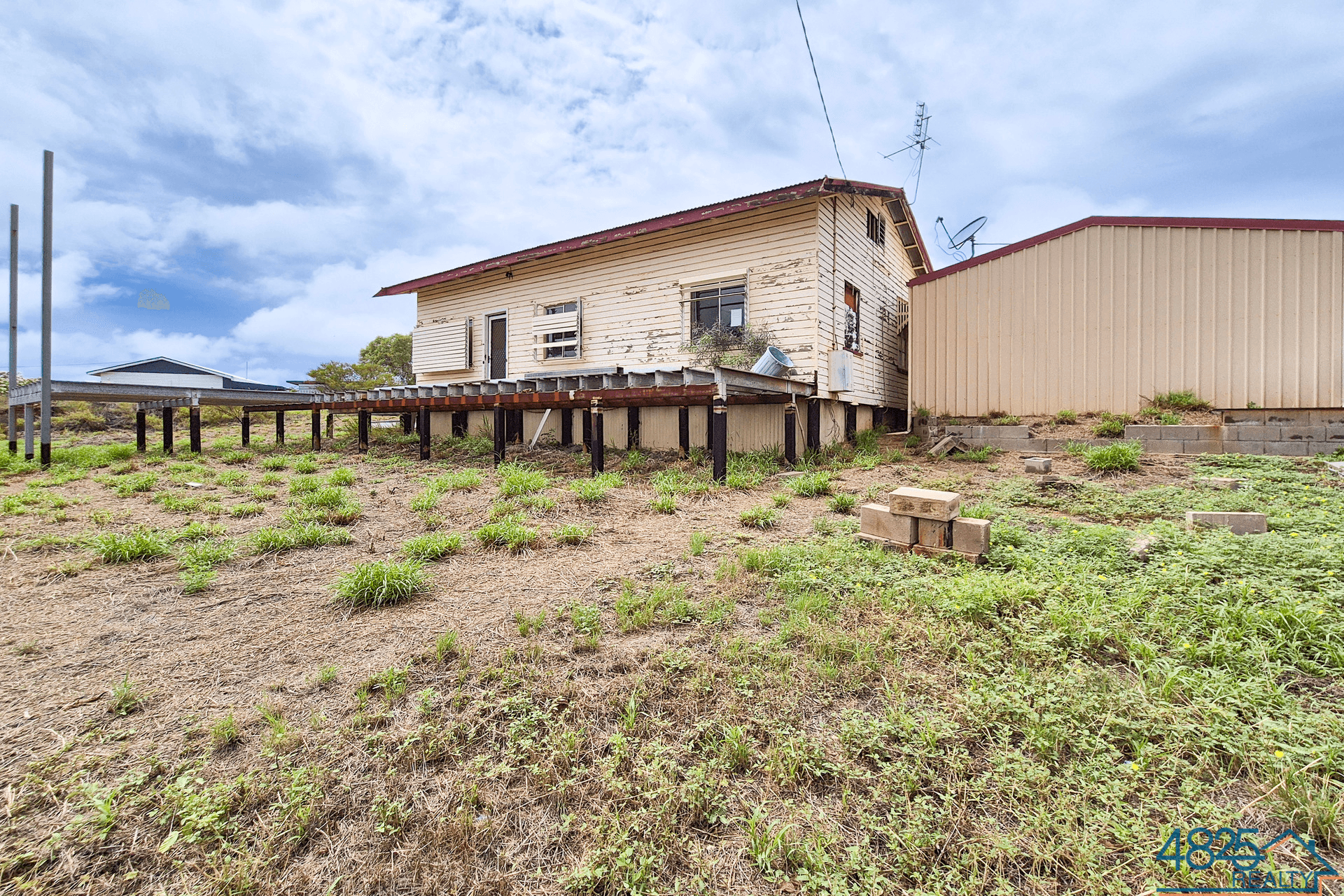 29 Hilton Road, Mount Isa, QLD 4825