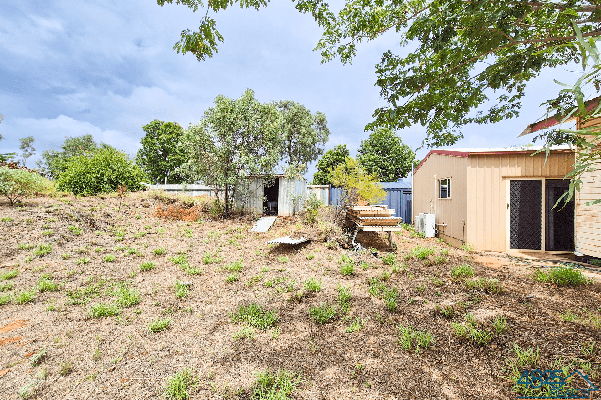 29 Hilton Road, Mount Isa, QLD 4825