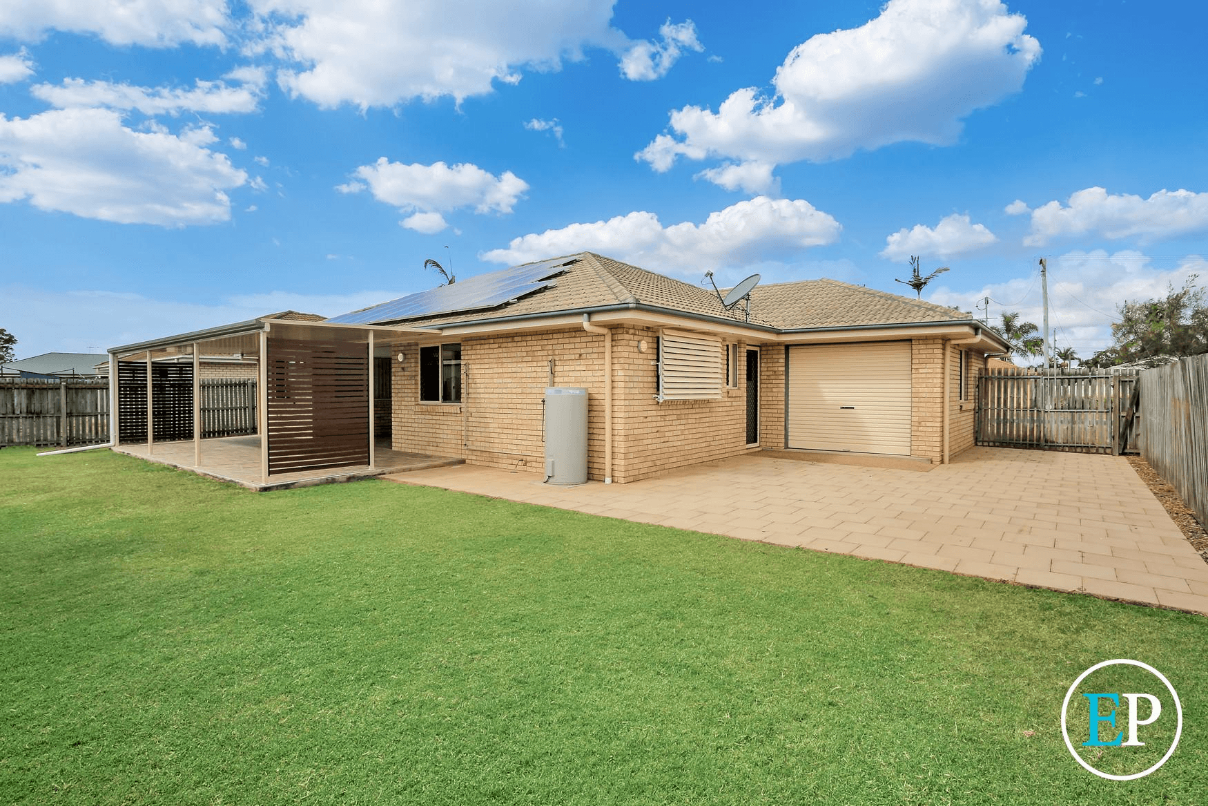 44 Paradise Avenue, THABEBAN, QLD 4670