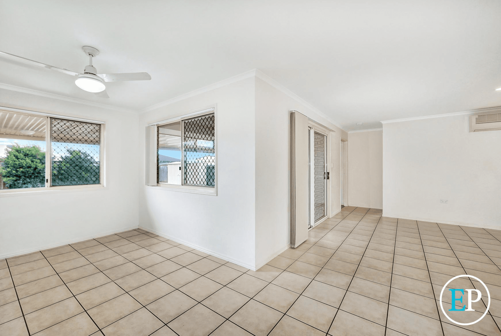 44 Paradise Avenue, THABEBAN, QLD 4670