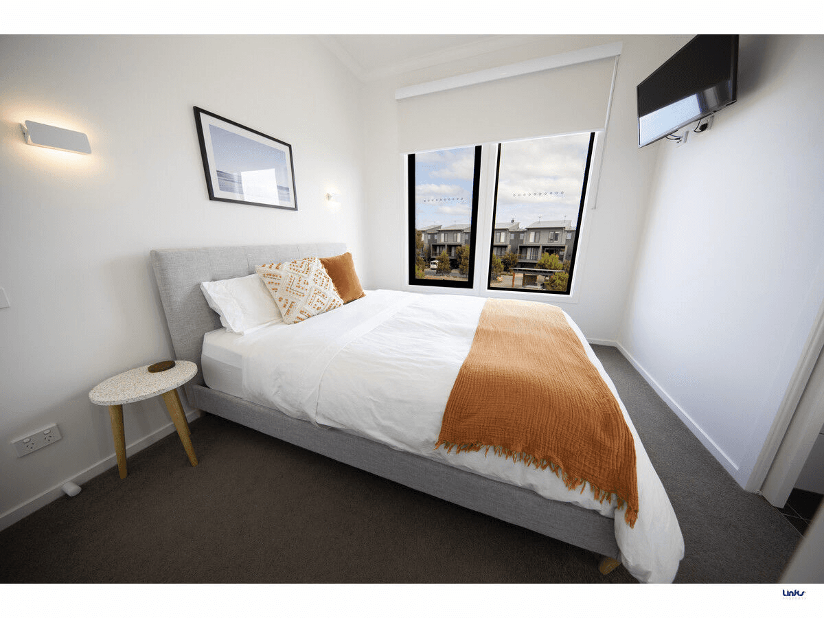 31/12 Lahinch Mews, Torquay, VIC 3228
