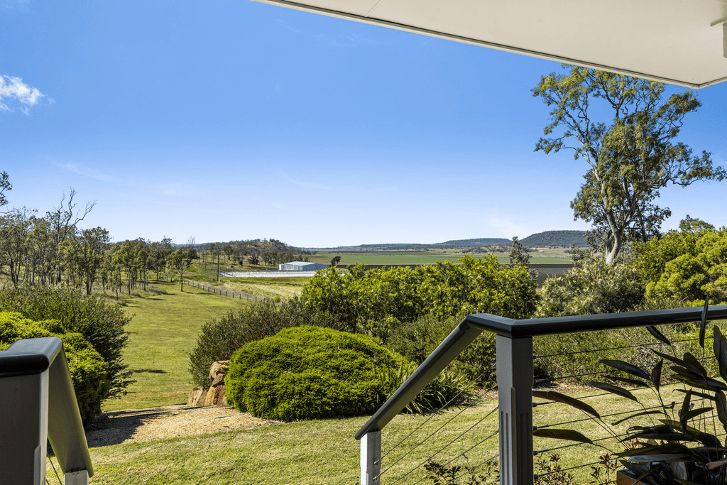 81 Greenup Road, CAMBOOYA, QLD 4358