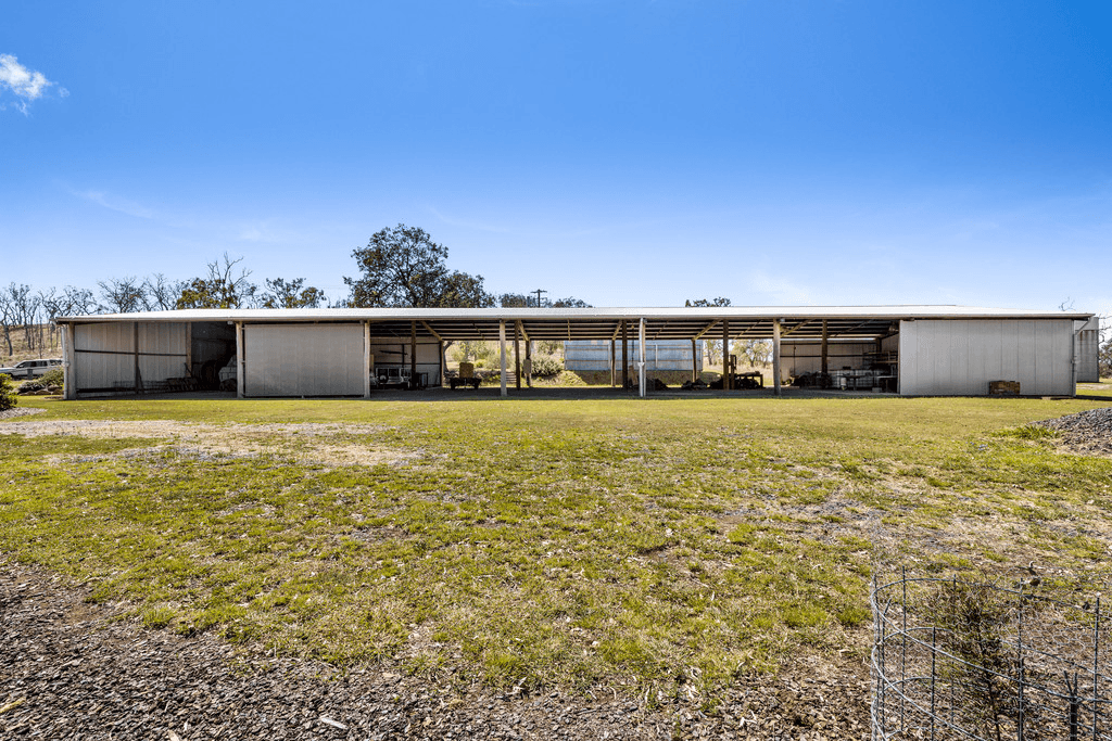 81 Greenup Road, CAMBOOYA, QLD 4358