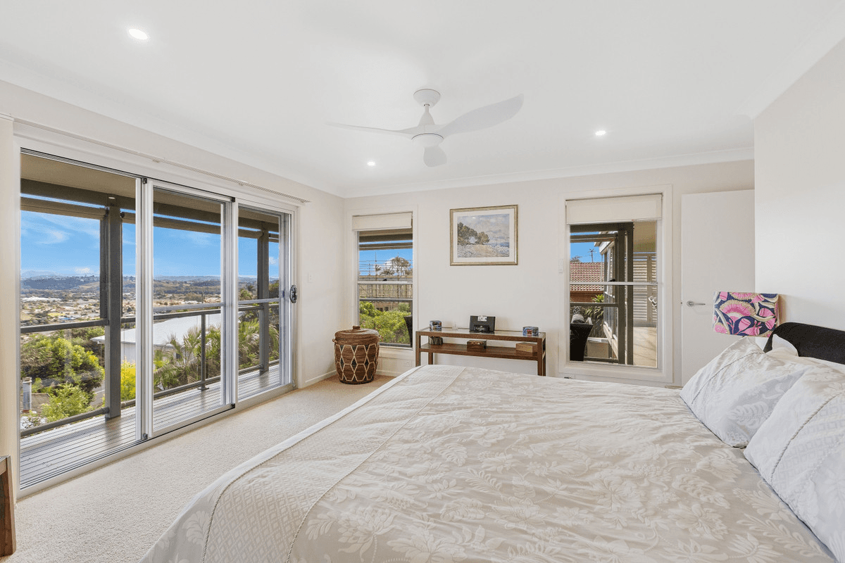 45 Pioneer Parade, Banora Point, NSW 2486