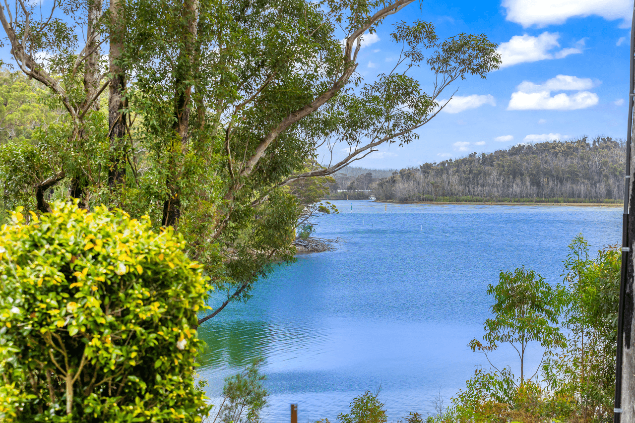 26 Berringer Crescent, BERRINGER LAKE, NSW 2539