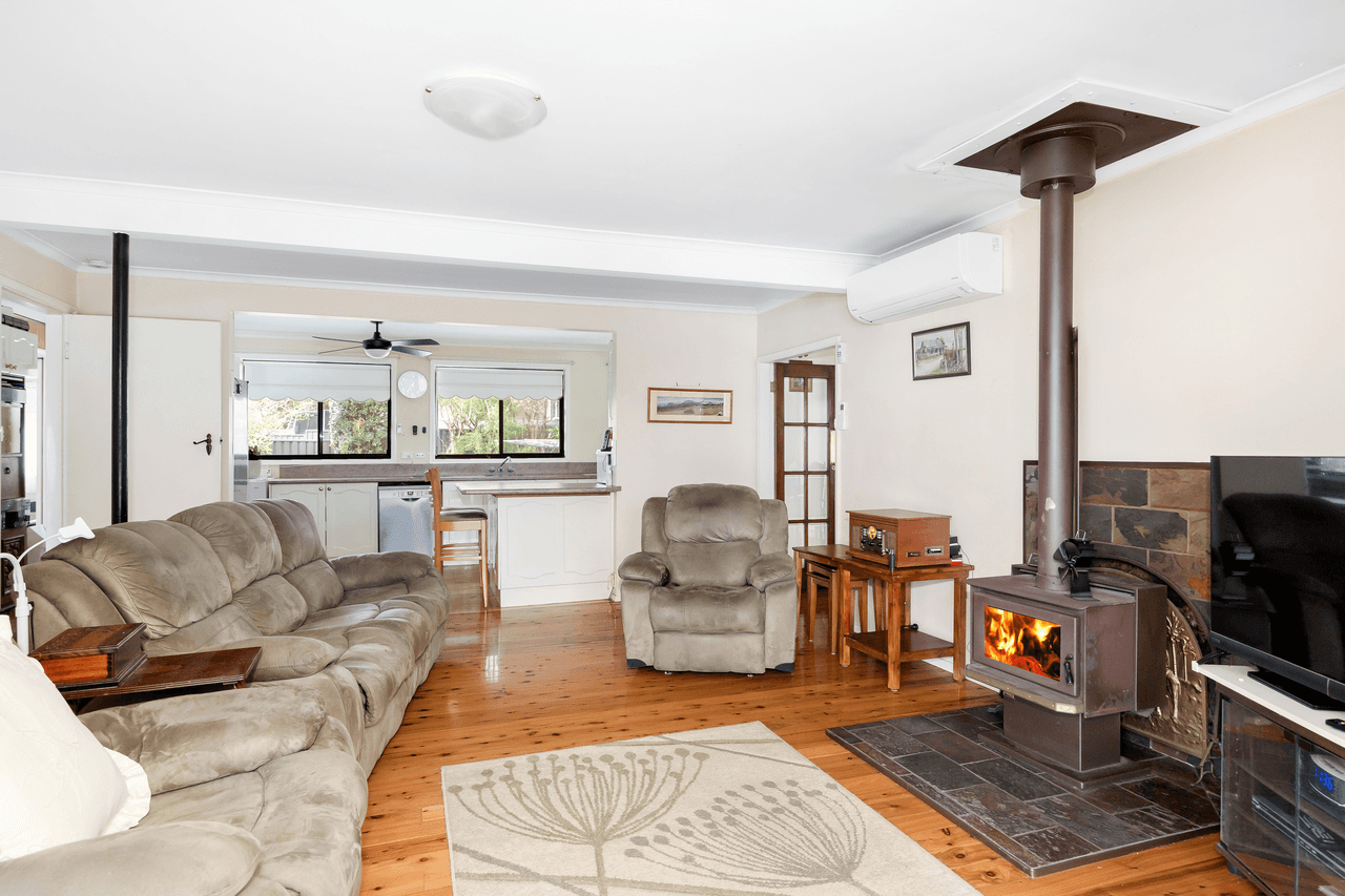 26 Berringer Crescent, BERRINGER LAKE, NSW 2539