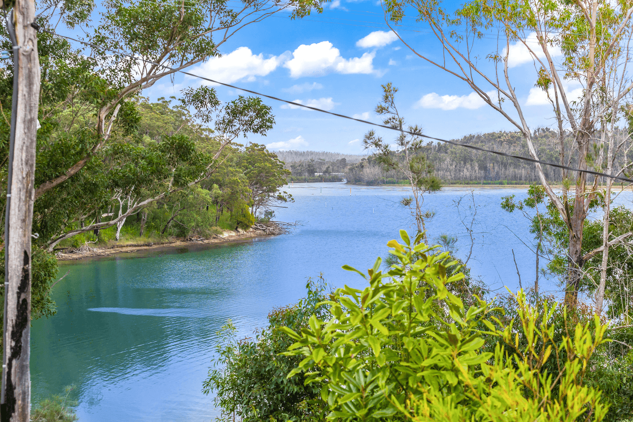 26 Berringer Crescent, BERRINGER LAKE, NSW 2539