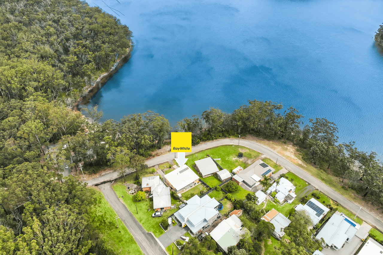 26 Berringer Crescent, BERRINGER LAKE, NSW 2539