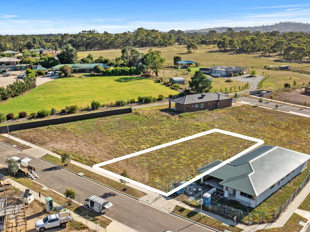 38 RIDD DRIVE, SEYMOUR, VIC 3660