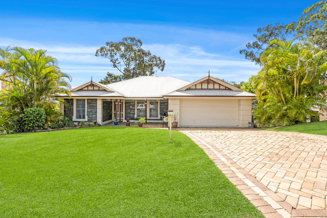 13 Jarrahdale Drive, ELANORA, QLD 4221