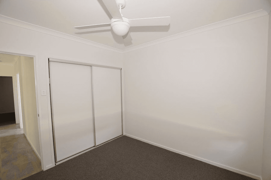 8 Little Cove Road, EMERALD BEACH, NSW 2456