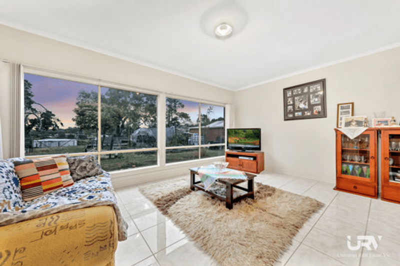 50 FIRST AVENUE, EDEN PARK, VIC 3757