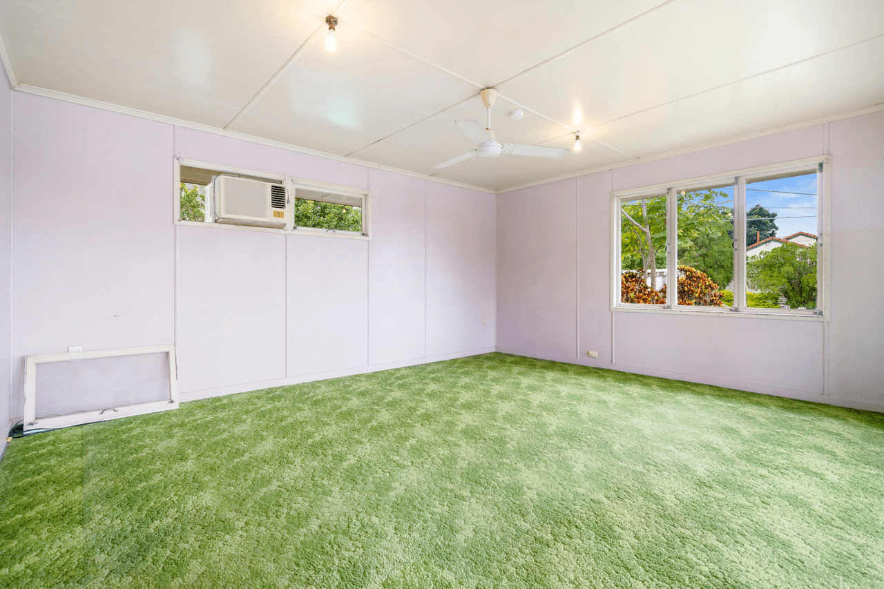 16 Birru Street, WYNNUM WEST, QLD 4178