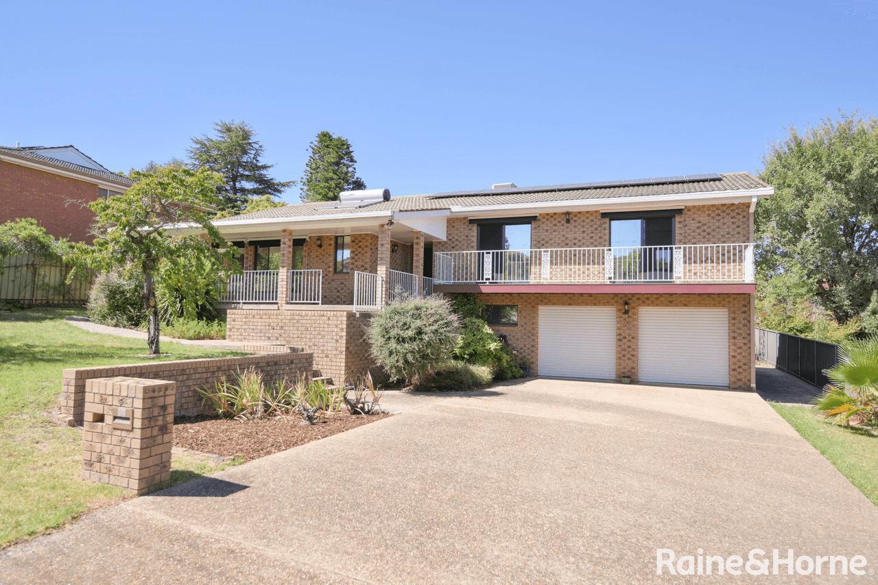 12 Renmark Avenue, YOUNG, NSW 2594