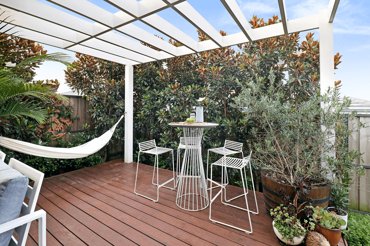 100 Sundowner Parkway (The Gables), BOX HILL, NSW 2765