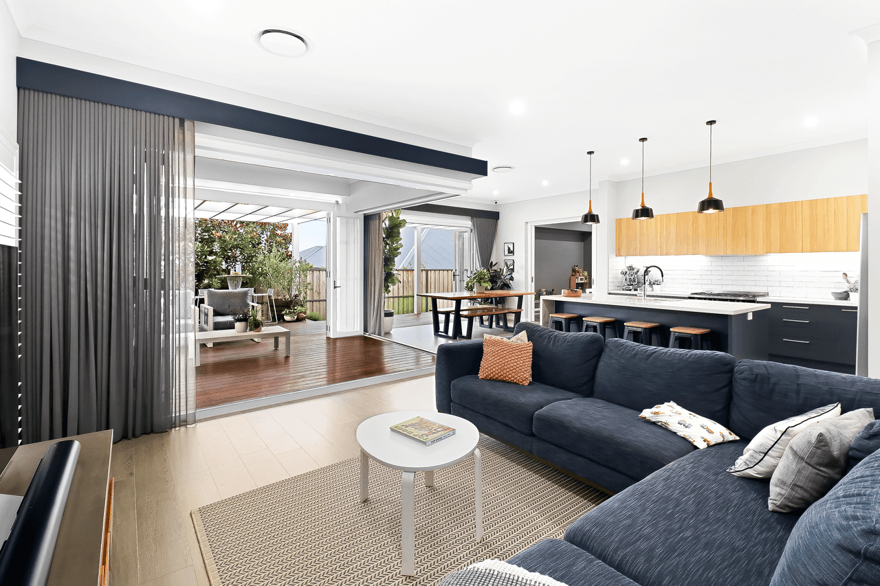 100 Sundowner Parkway (The Gables), BOX HILL, NSW 2765