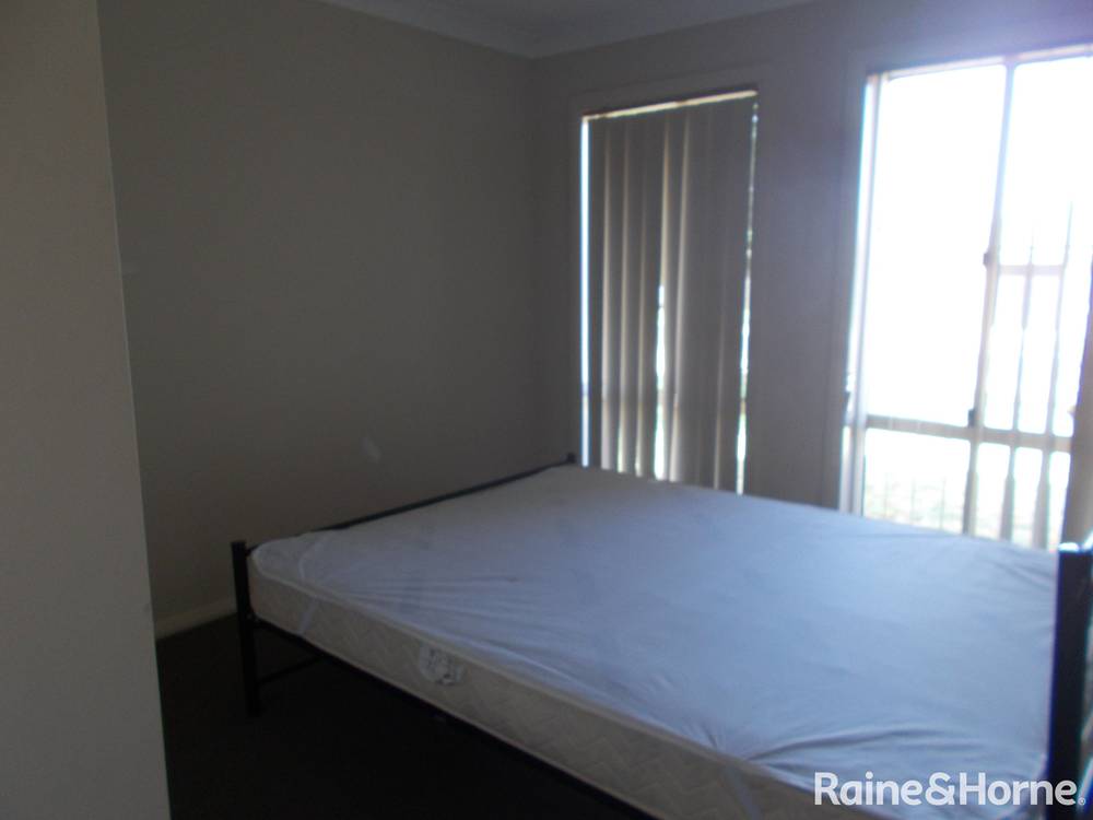 4/80 Close Street, PARKES, NSW 2870