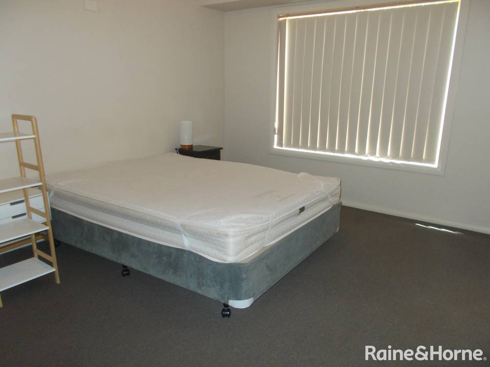 4/80 Close Street, PARKES, NSW 2870