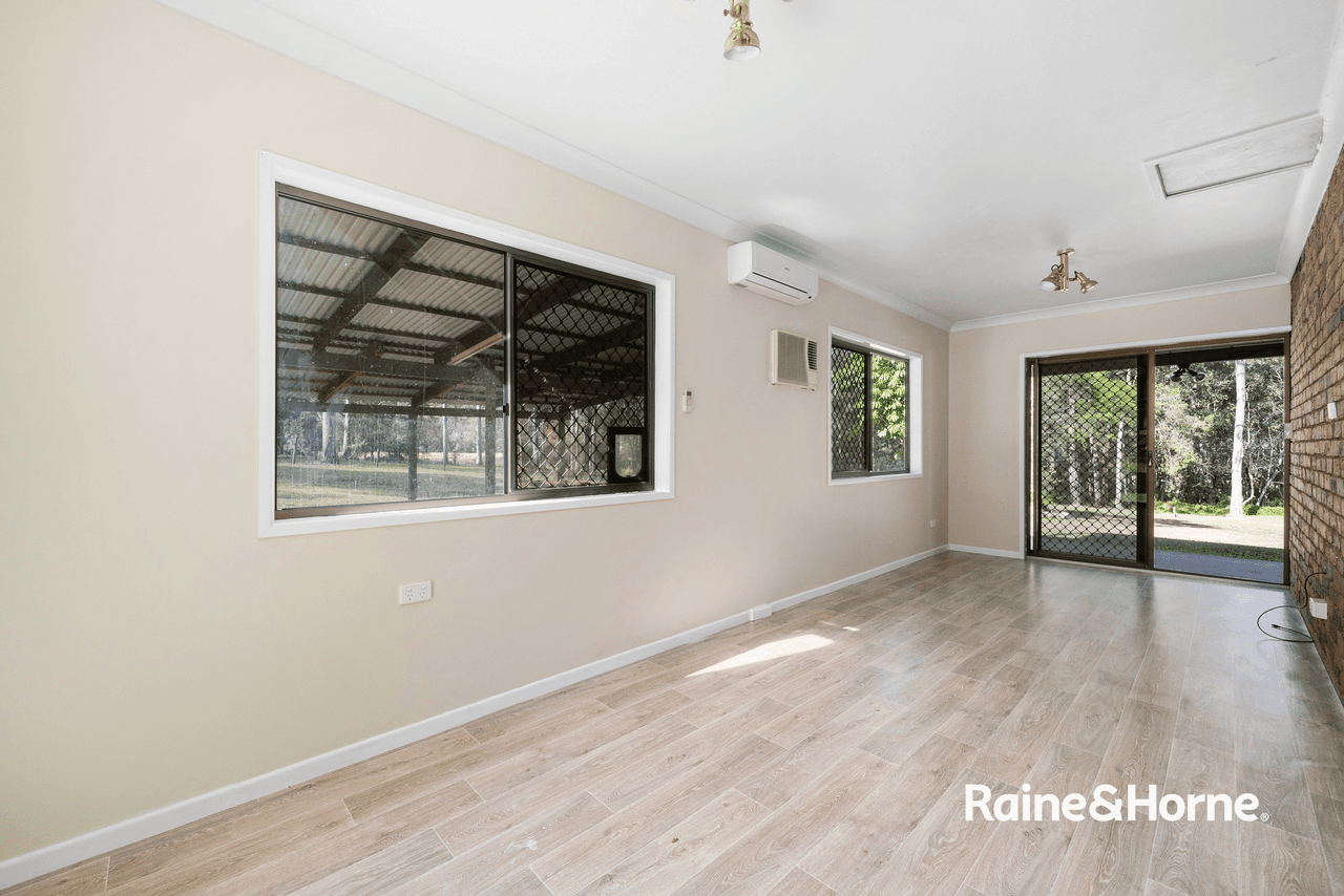 2-14 Selkirk Road, SOUTH MACLEAN, QLD 4280