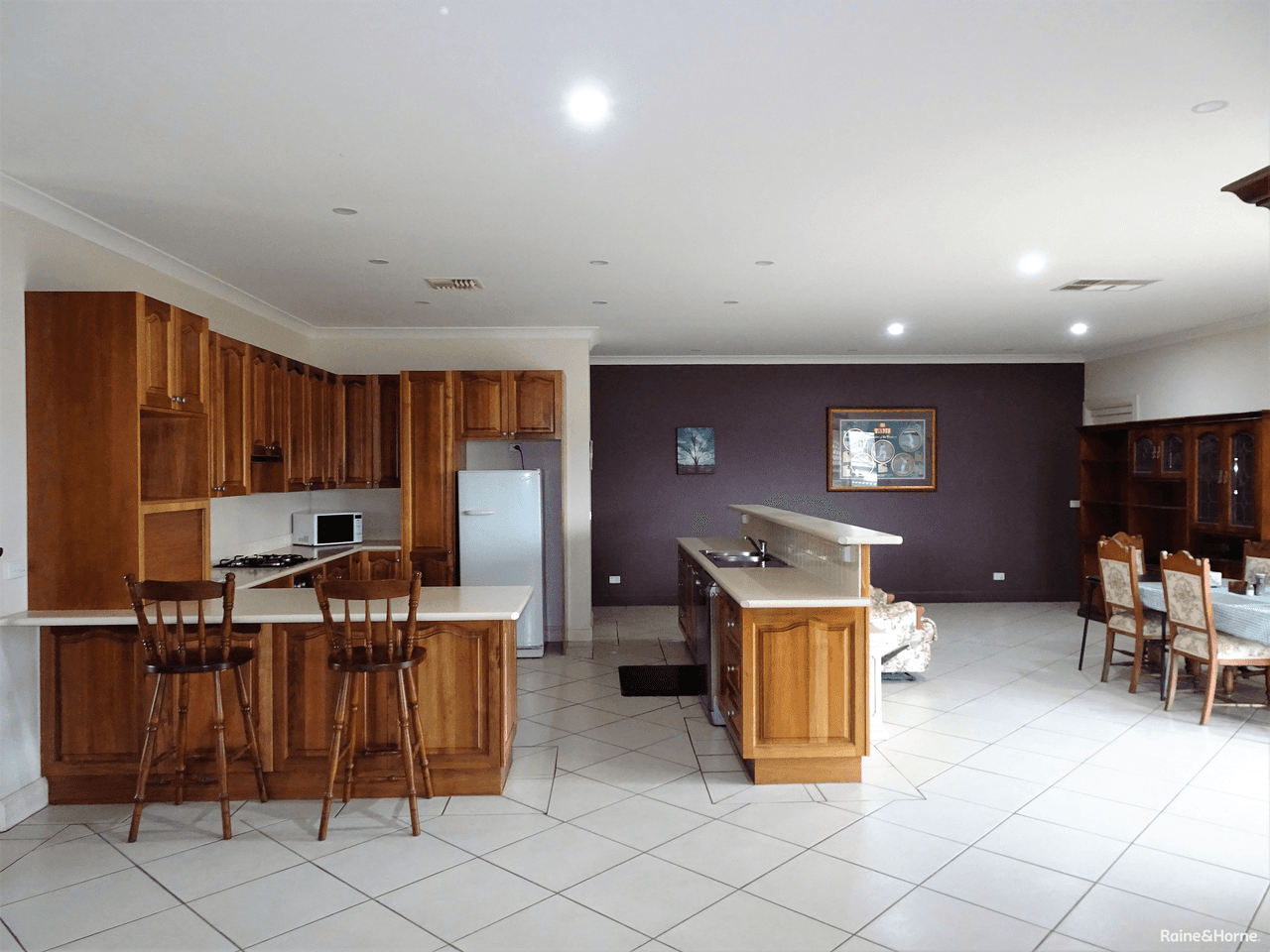 4 Vaucluse Place, PARKES, NSW 2870