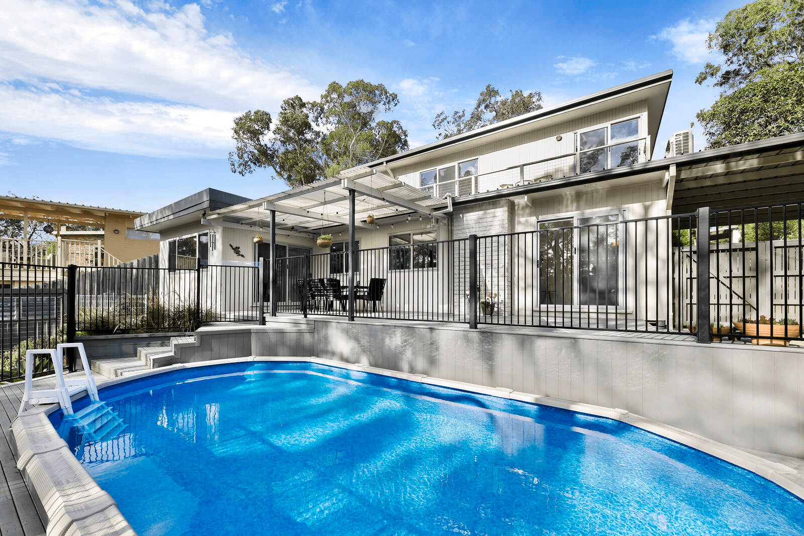 77 Lisbeth Avenue, DONVALE, VIC 3111