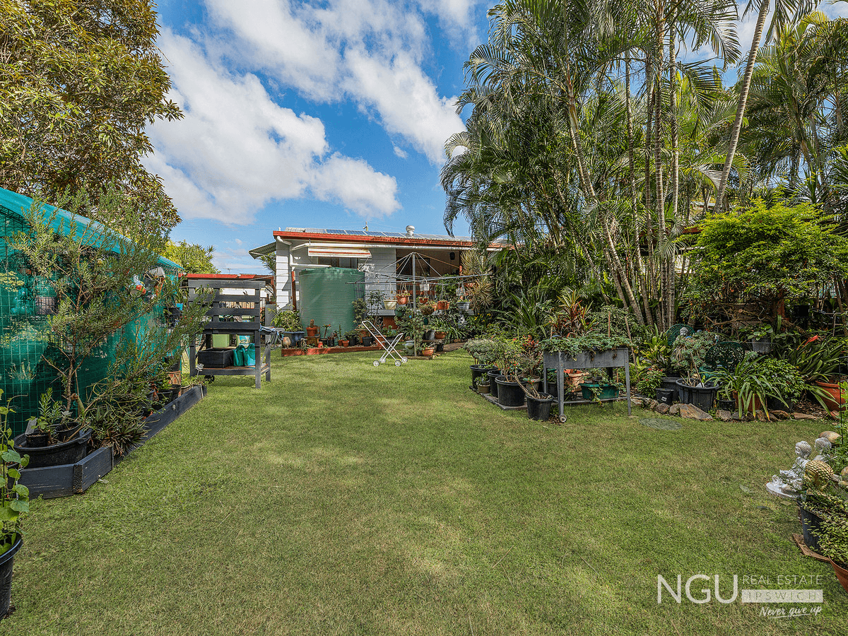 10 Helen Street, North Booval, QLD 4304