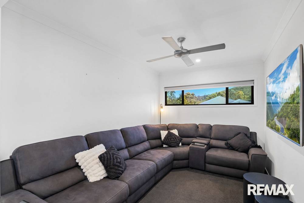 17 Fryar Crescent, YANDINA, QLD 4561