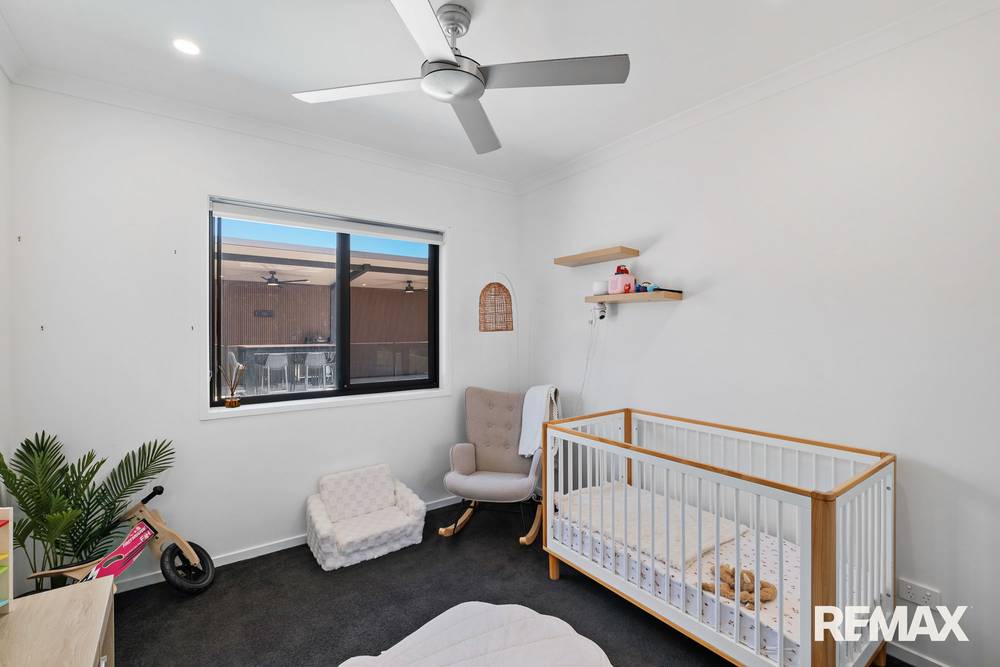 17 Fryar Crescent, YANDINA, QLD 4561