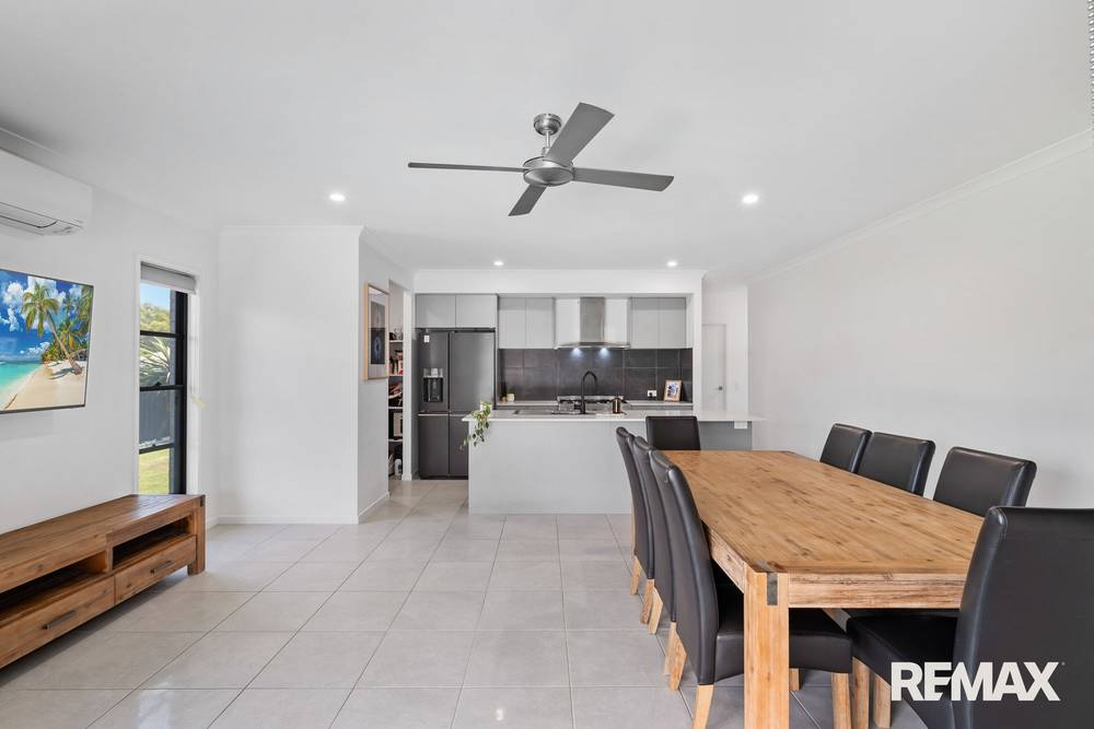 17 Fryar Crescent, YANDINA, QLD 4561