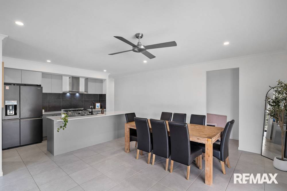 17 Fryar Crescent, YANDINA, QLD 4561