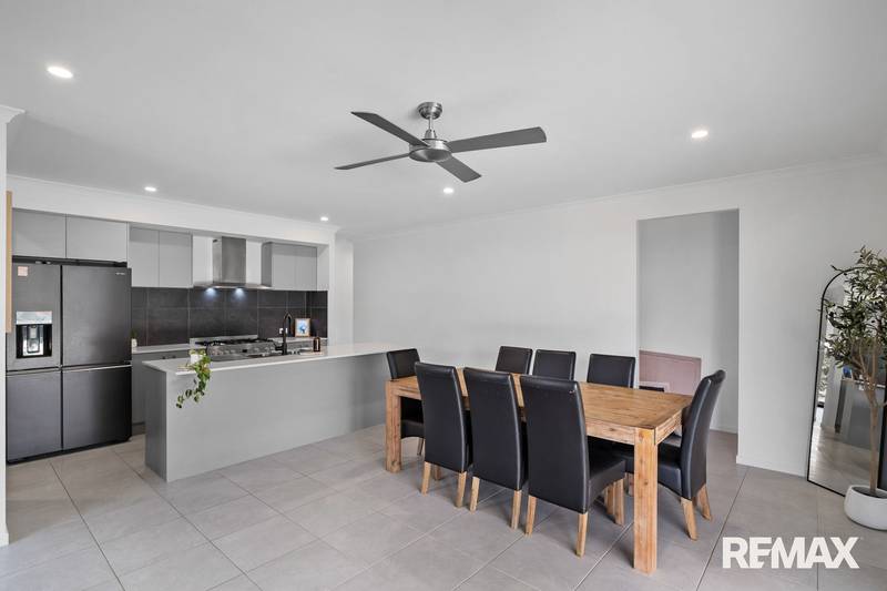 17 Fryar Crescent, YANDINA, QLD 4561