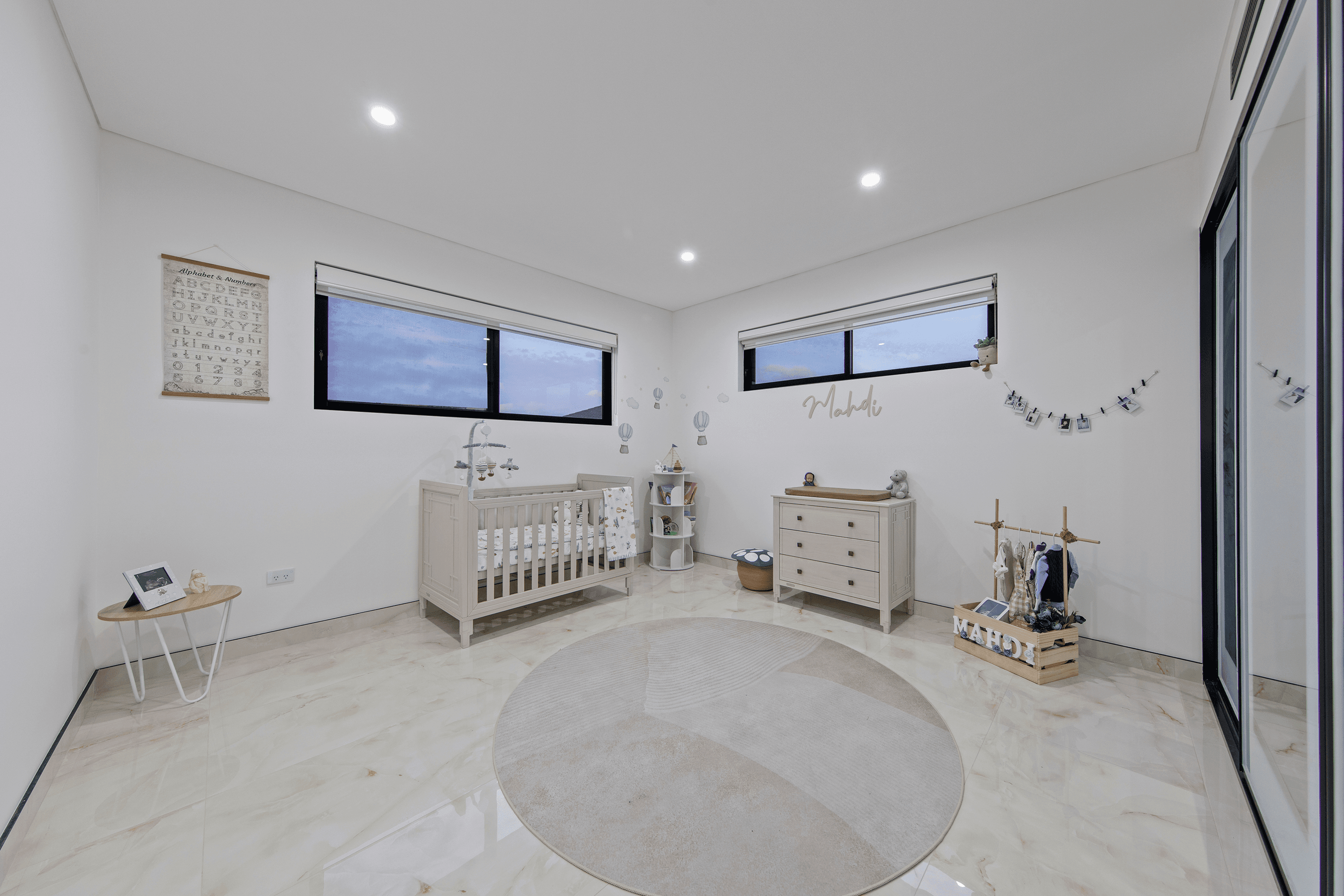 35 Antwerp Avenue, EDMONDSON PARK, NSW 2174