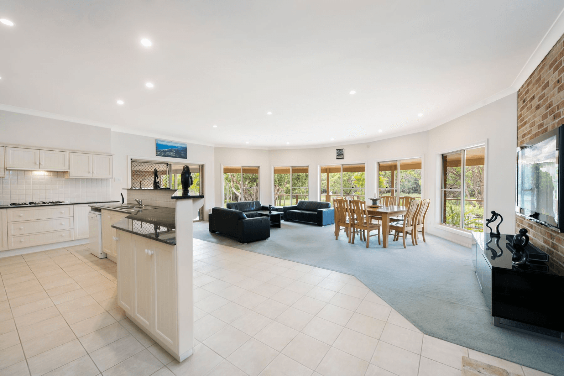 137 Bakali Road, Forresters Beach, NSW 2260