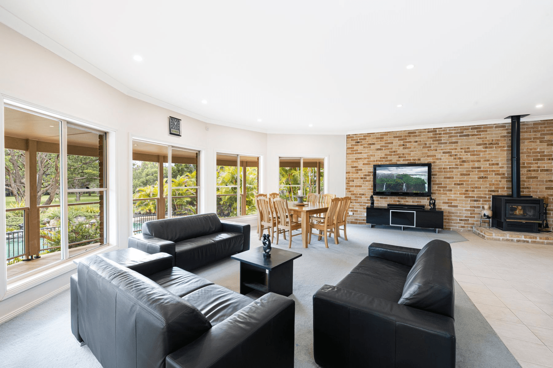 137 Bakali Road, Forresters Beach, NSW 2260