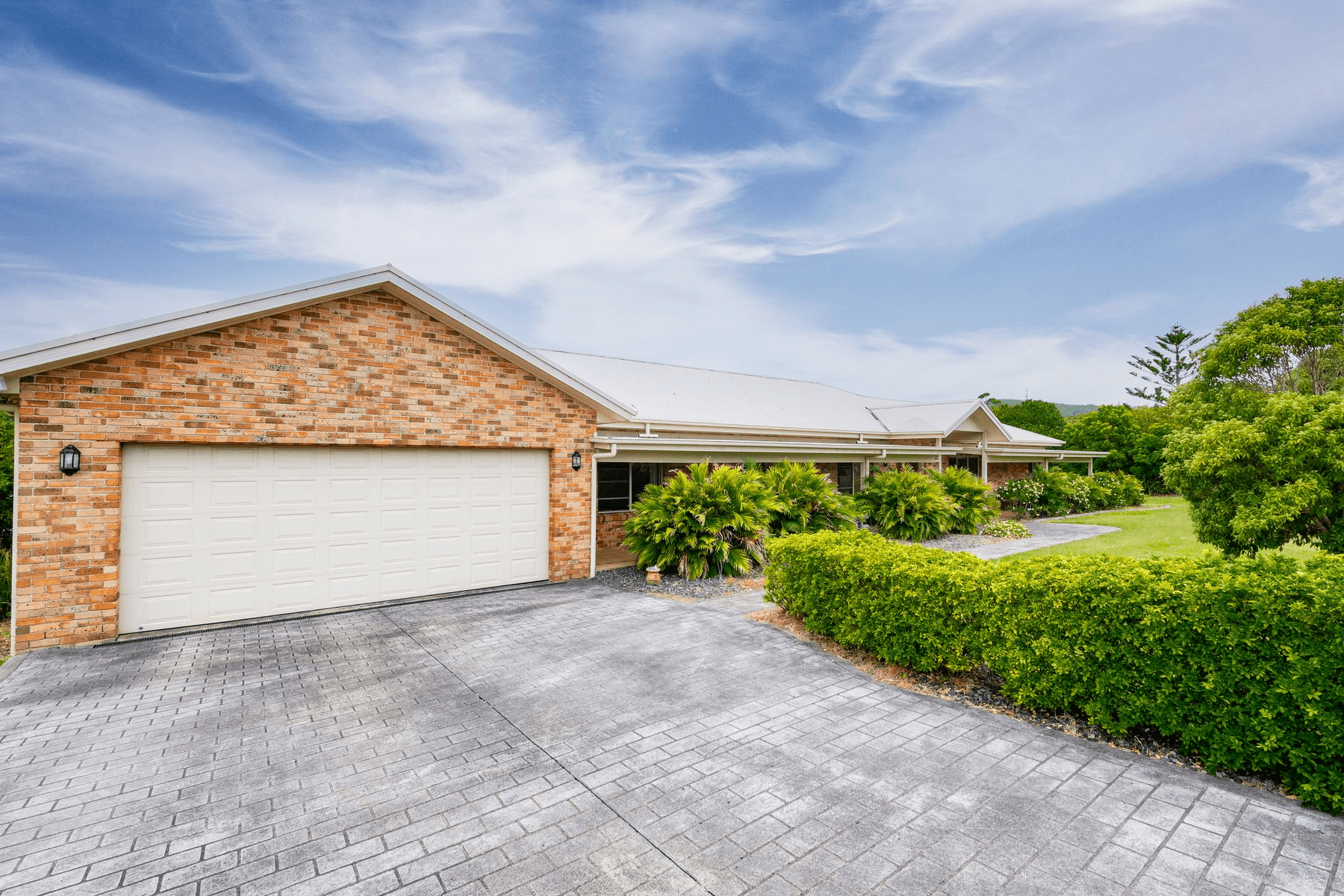 137 Bakali Road, Forresters Beach, NSW 2260