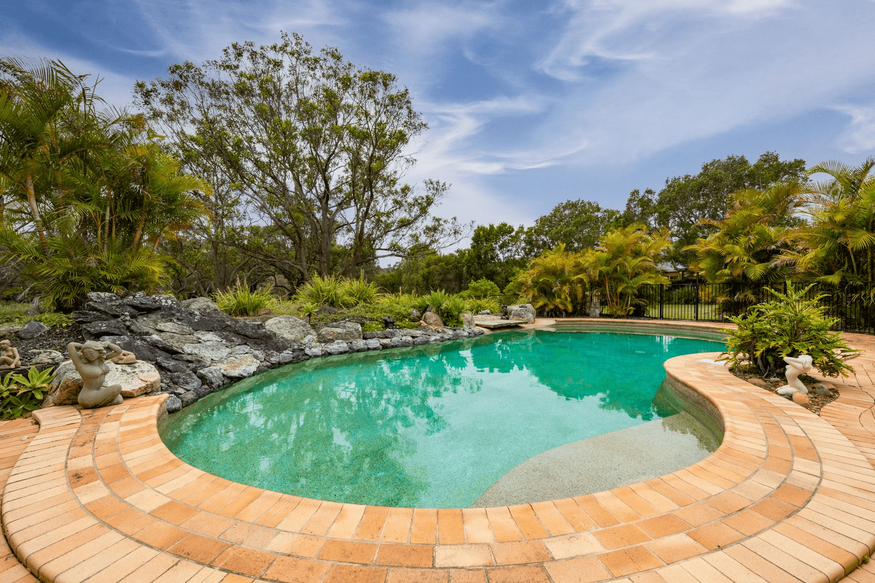 137 Bakali Road, Forresters Beach, NSW 2260