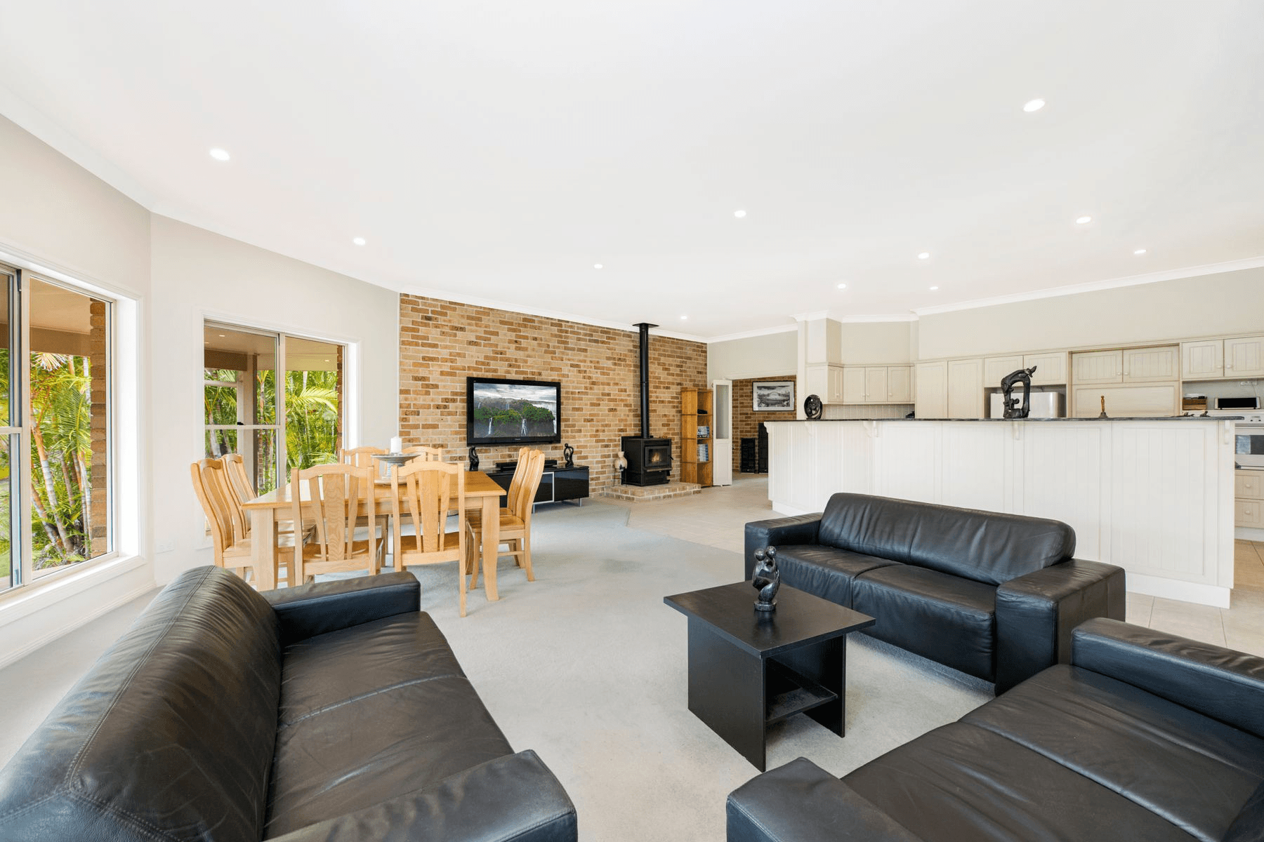 137 Bakali Road, Forresters Beach, NSW 2260