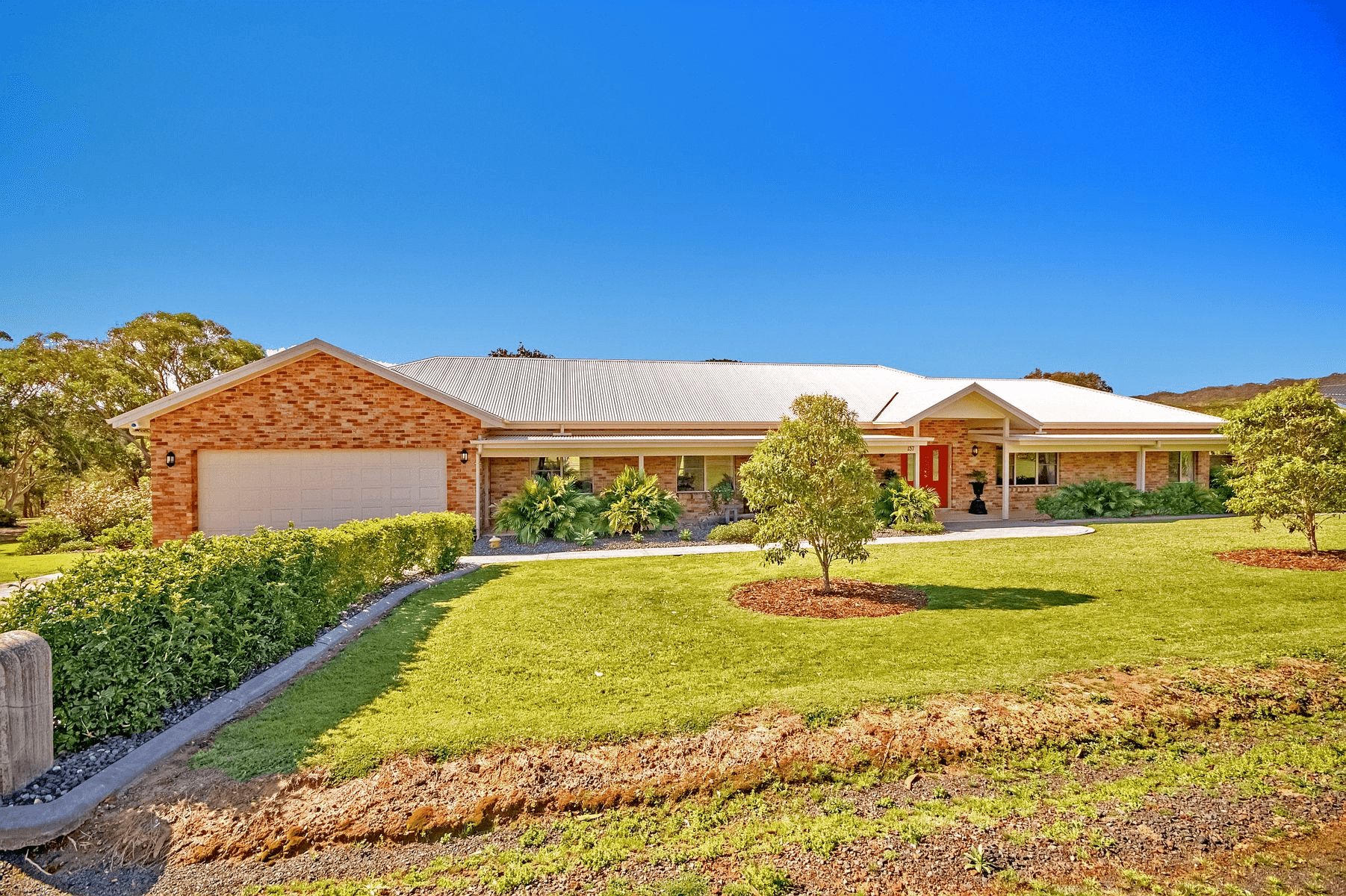 137 Bakali Road, Forresters Beach, NSW 2260